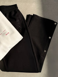 MONOGRAM TRAVEL PANT - CREAM