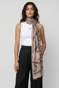 LIMITED EDITION FACES SCARF