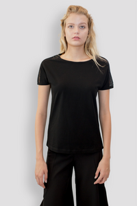 ESSENTIAL TEE