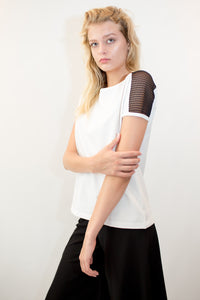 ESSENTIAL TEE